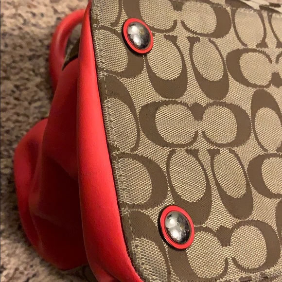 Coral & brown Coach purse with matching wallet - Picture 4 of 8